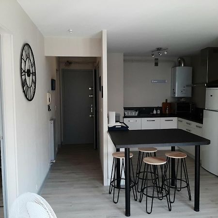 Appartement Confortable En Plein Centre De Saint-Jean-De-Luz, A Deux Pas De La Plage Et Des Commerces - Fr-1-239-586 Buitenkant foto